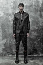 LAYERED SCAR SLEEVELESS TOP