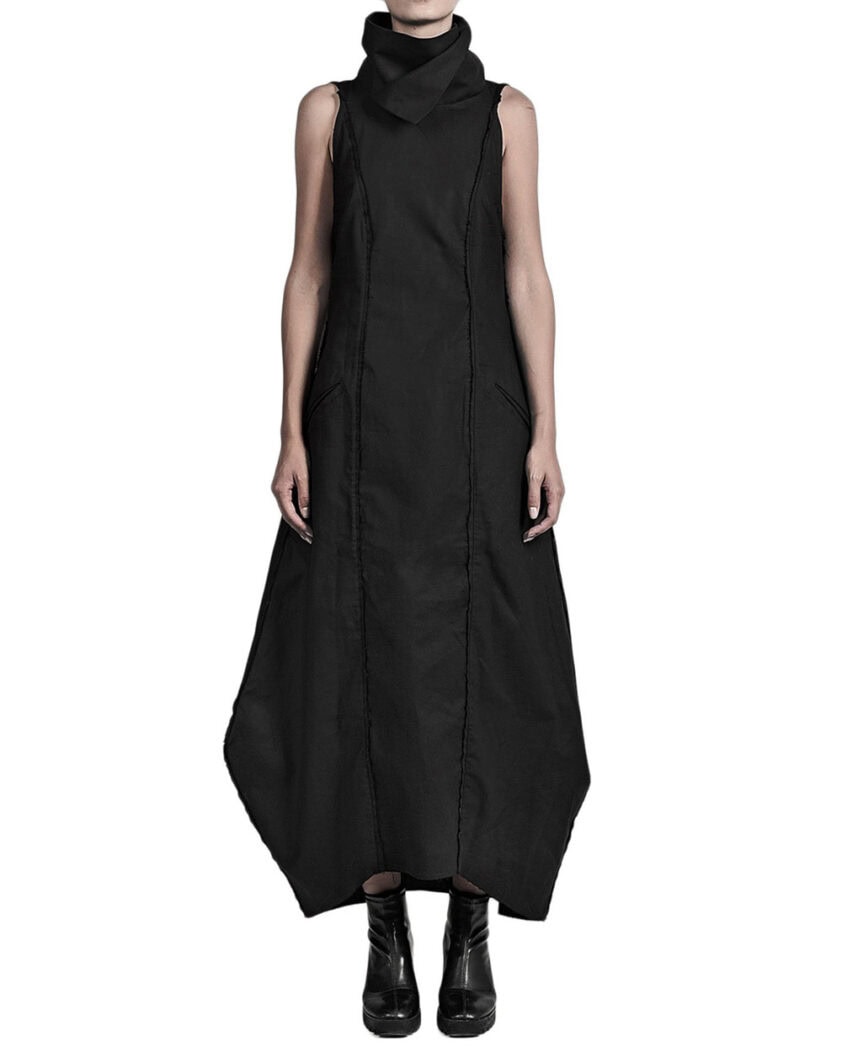 Constructive long collar dress