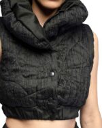 Linear Fiber Bond Collar Vest