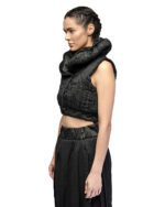 Linear Fiber Bond Collar Vest