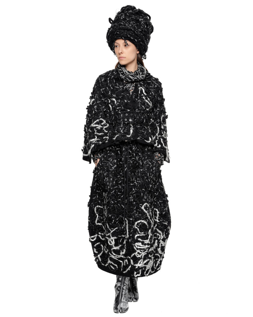 Phase Fiber Bond Dark Crop Coat