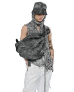 Web Bonded Contrast Sleeveless Top