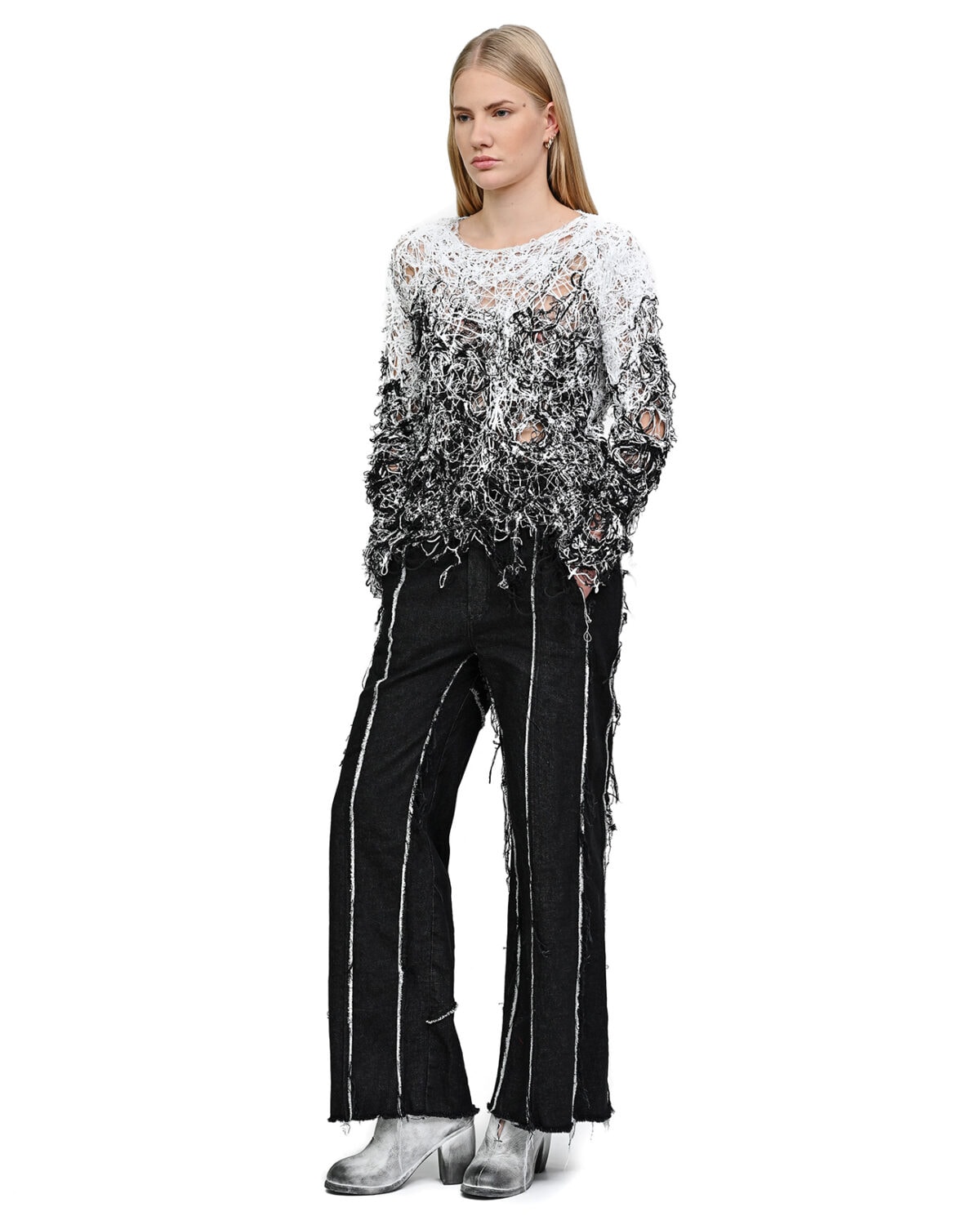 Fiber Bond String Contrast Sweater