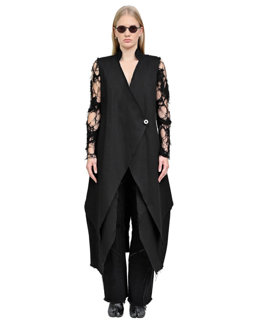 Hexa Long Layers Sleeveless Coat